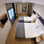 Hotel Akkan 2*