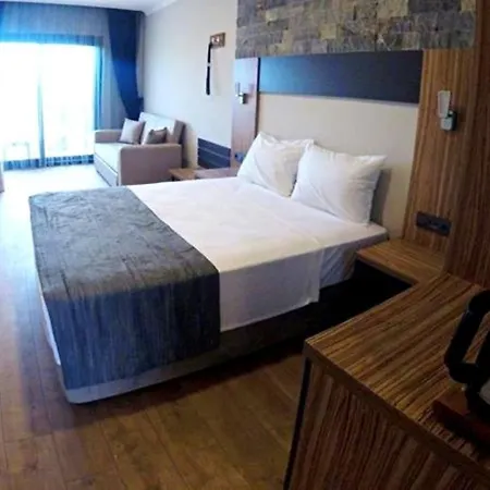 Akkan 2* 博德鲁姆